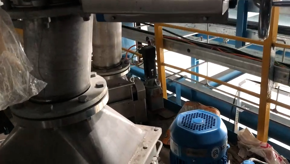 防爆伺服電機(jī)在樹(shù)脂加工改造設(shè)備上方案